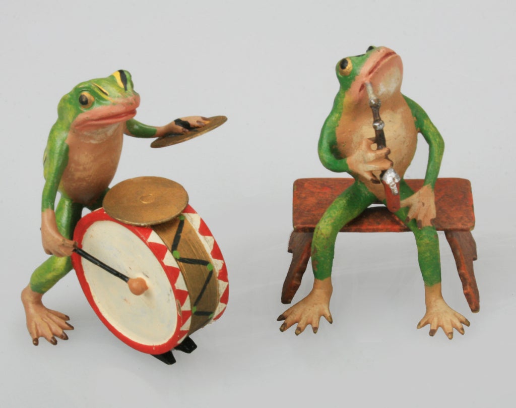 Austrian Painted Bronze Frog Band For Sale