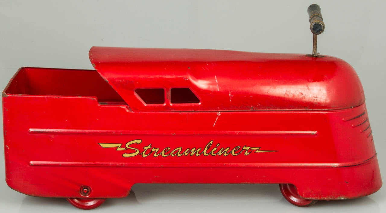 Art Deco Modernist Streamliner Ride on Locomotive Toy, 1937 by Marx 2