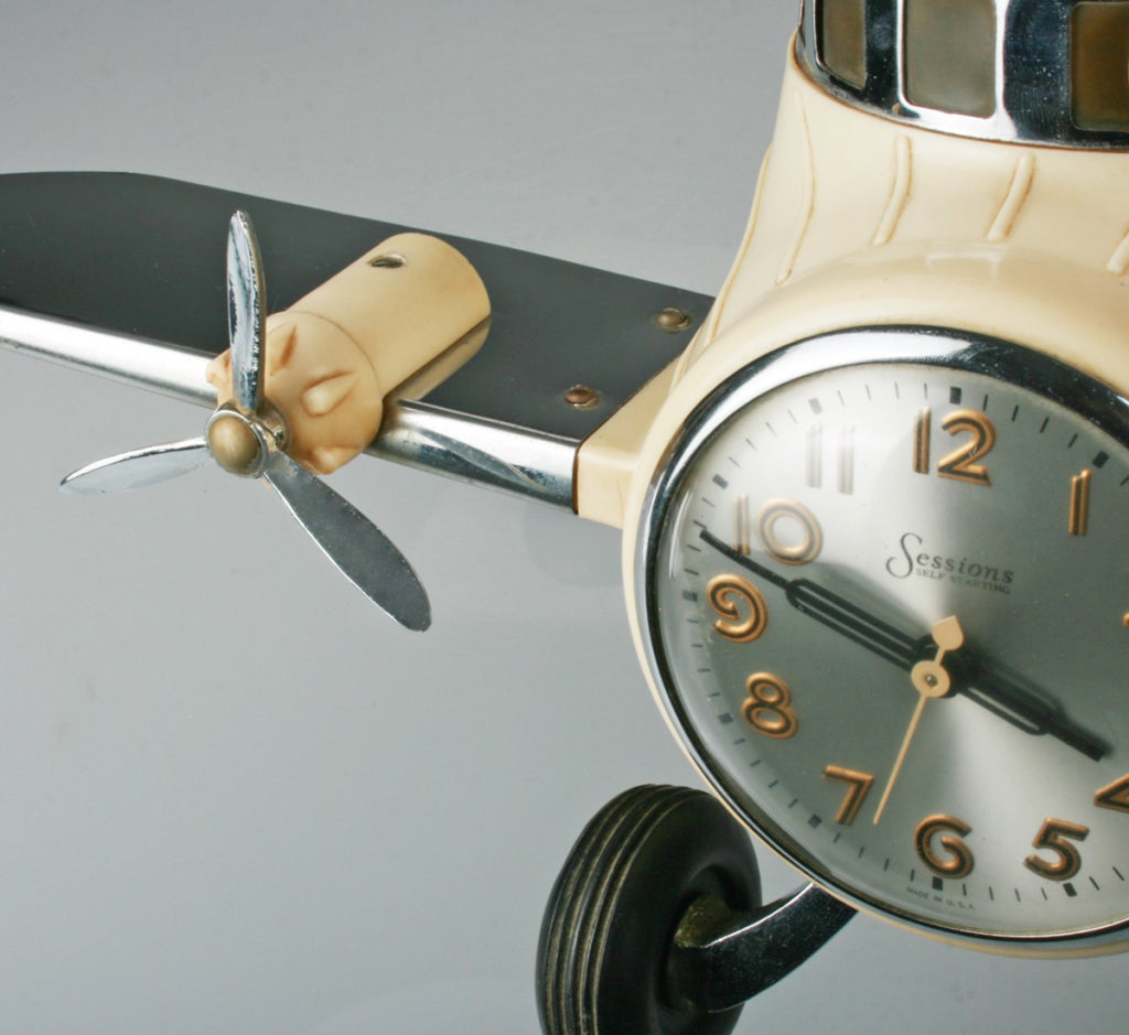 Mid-20th Century Ivory MasterCrafters Sessions Airplane Clock