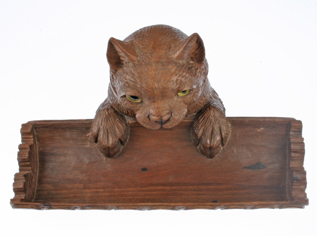 German Black Forest Carved  Wood Cat  Inkwell and Pen Holder In Excellent Condition In Chicago, IL