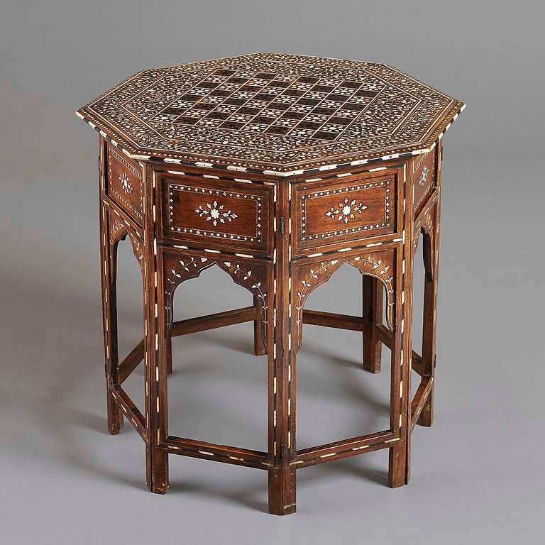 Hoshiapur Table