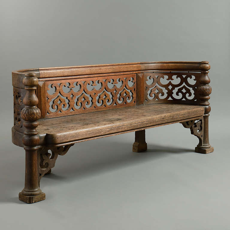 Pair of Victorian Elizabethan-Revival Oak Benches In Excellent Condition In London, GB