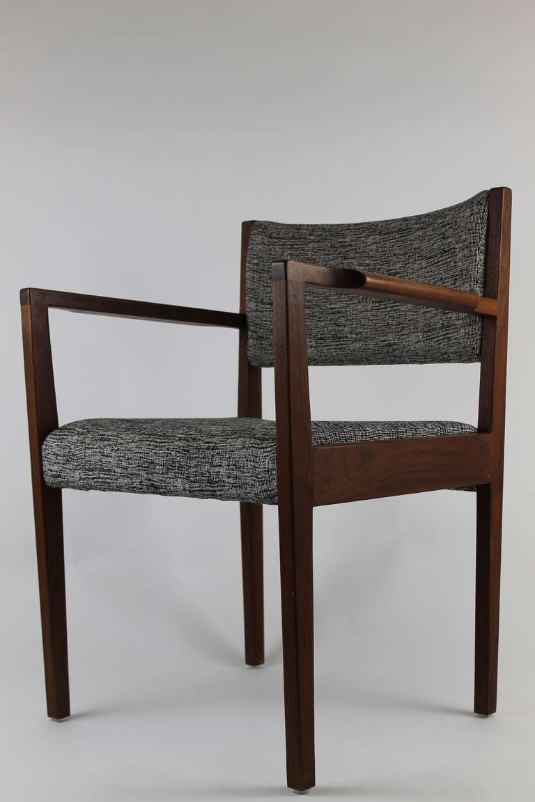 Jens Risom Dining / Side Chair with Arms, recently upholstered.
I have 6 in this upholstery priced at 1,100 each. I have 15 more in need of upholstery priced at $800 each (photos by request)