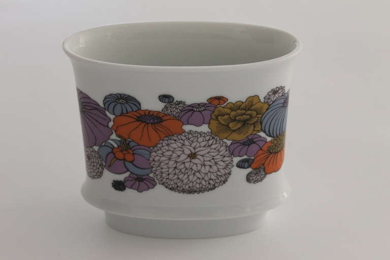 Vase with Floral Design by Alain Le Foll for Rosenthal In Excellent Condition In Milton, PA