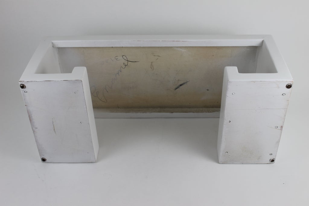 Low coffee table from the Greenbrier resort by Dorothy Draper For Sale 2