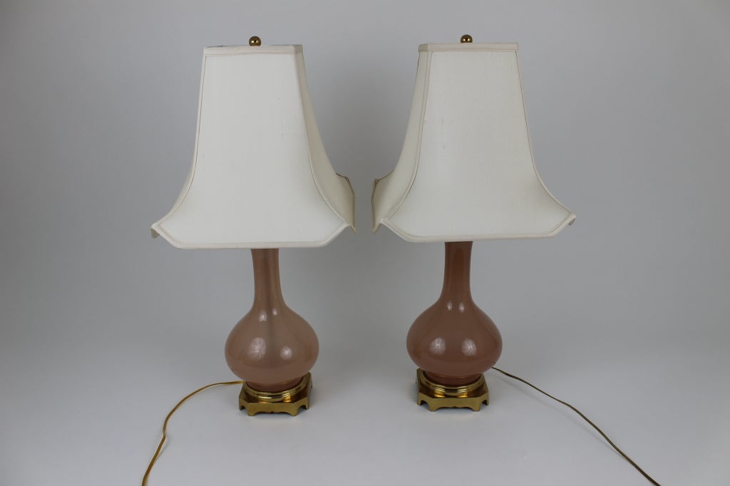 American Pair Of Lamps From The Greenbrier Resort By Dorothy Draper