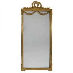Large Italian Gilt Mirror With Ribbon and Garland Details