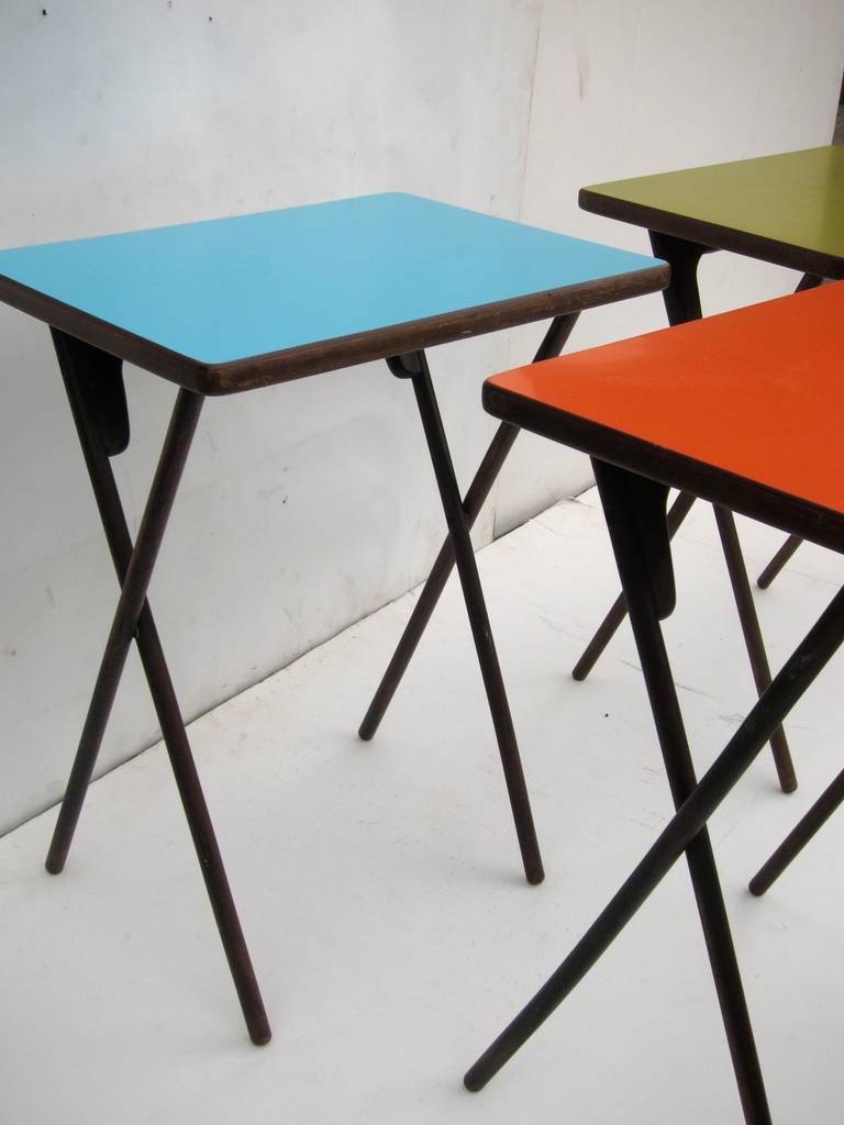 Set of Three 1950s Tray Tables 1