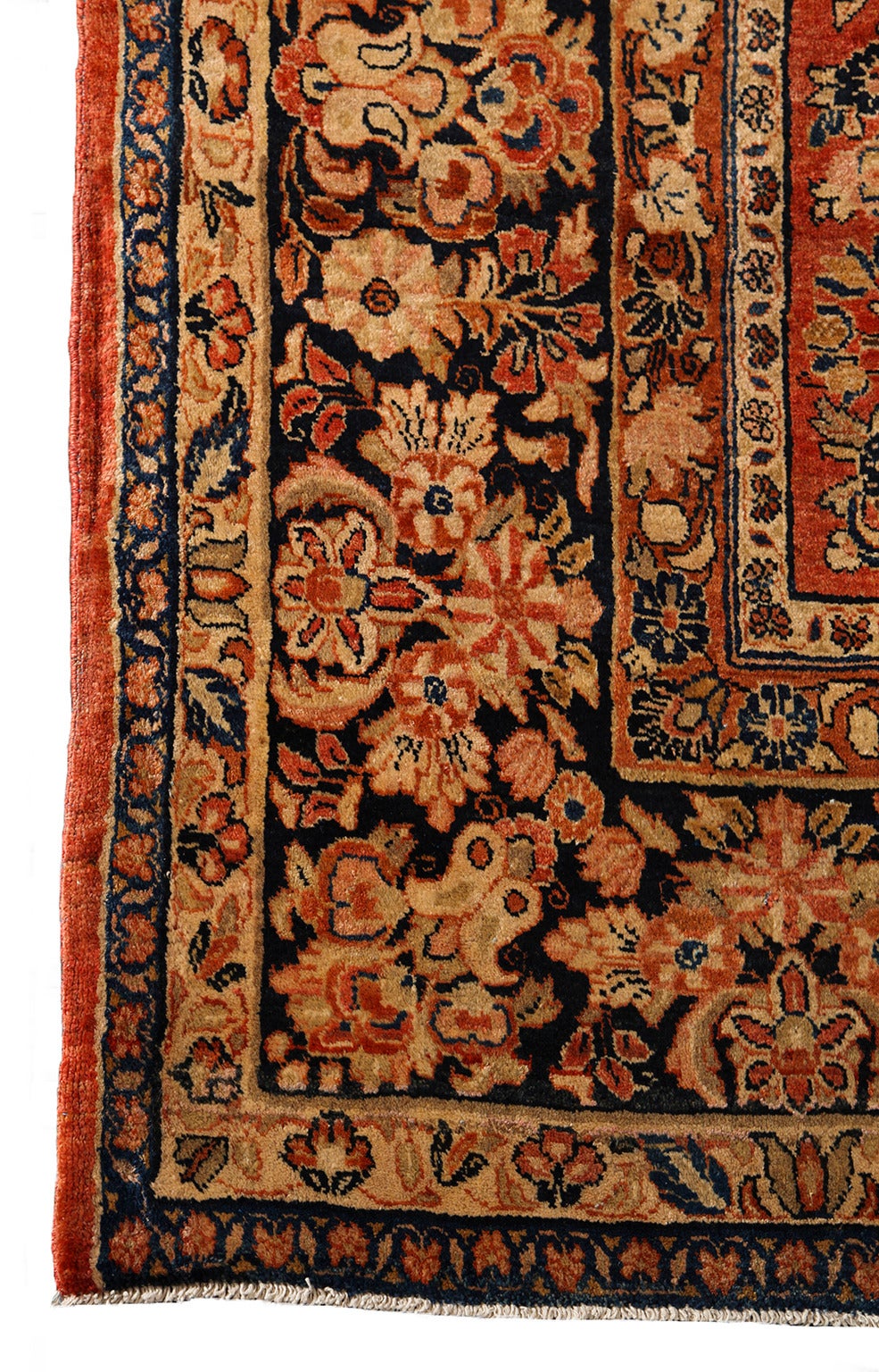 Persian Sarouk Carpet with Pure Wool Pile and Natural Vegetable Dyes, circa 1910 3