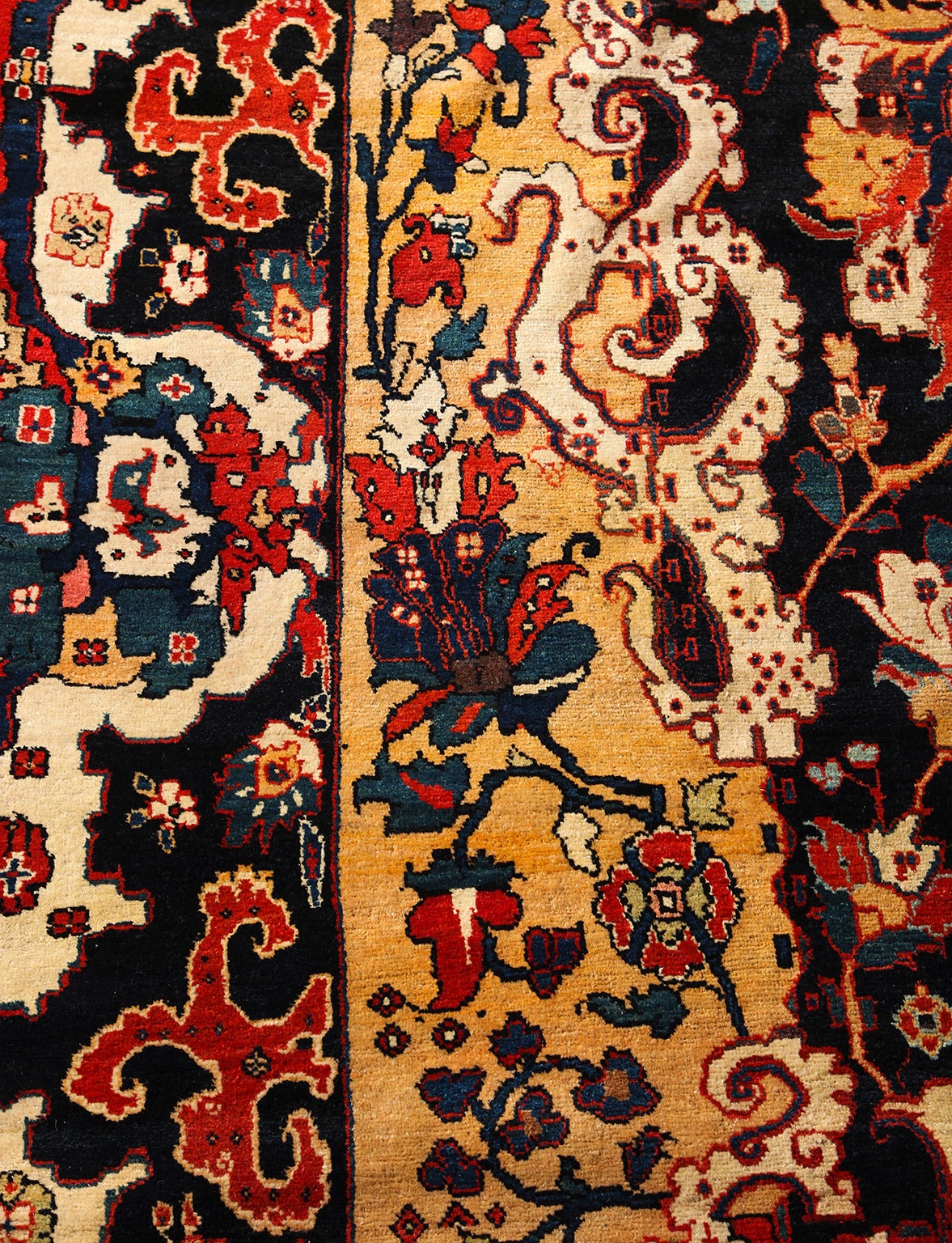 Wool Antique 1906 Persian Zele Sultan Bakhtiari Rug, 12' x 18'  For Sale