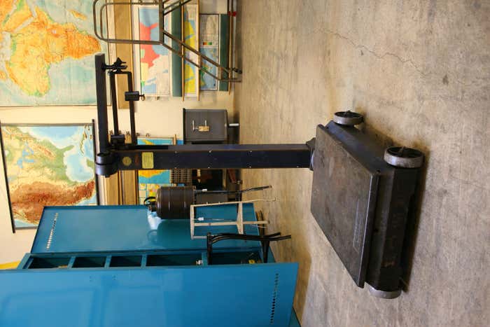 Antique Steam Punk Industrial Age Howe Platform Scale at 1stDibs ...