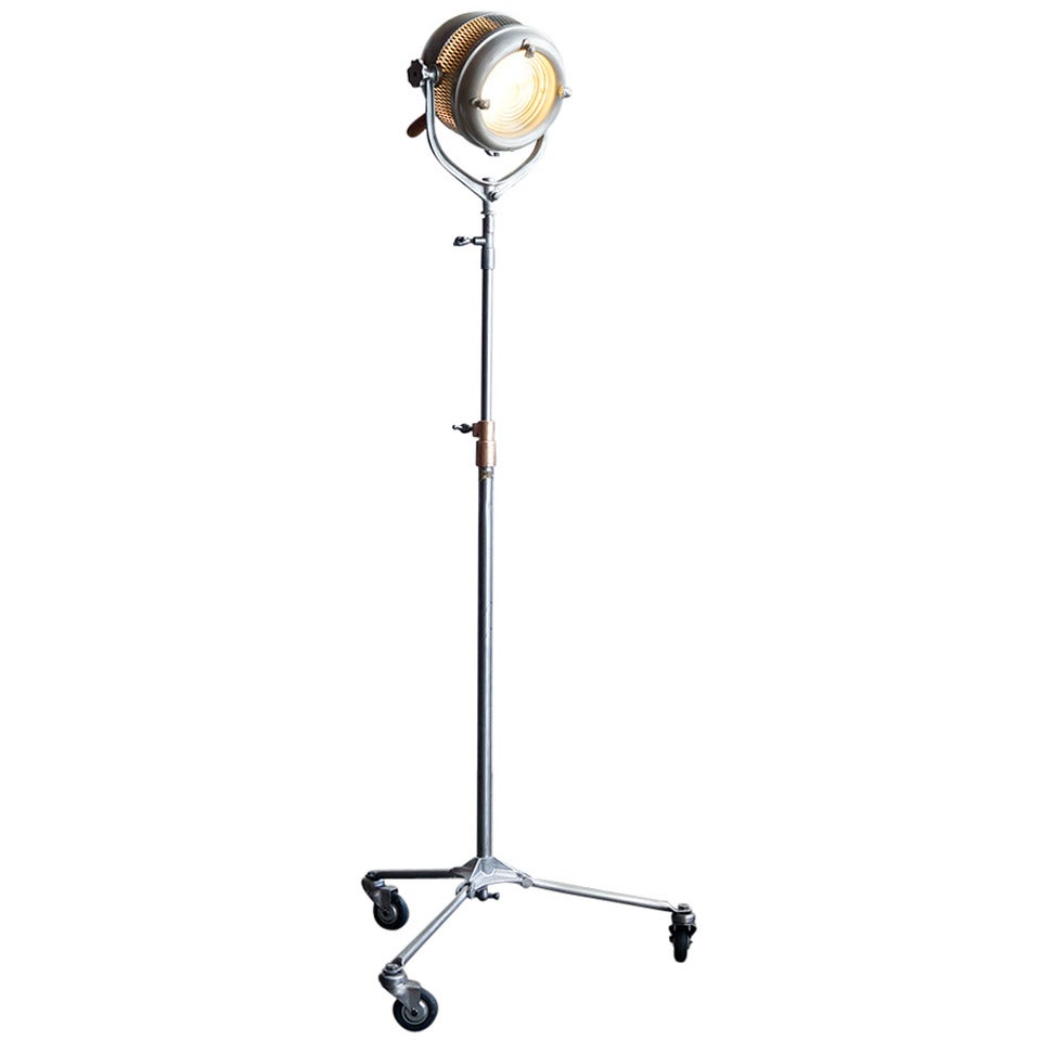Beattie Hollywood Super Hi-Lite Industrial Movie Light, c.1940
s