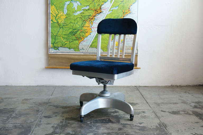 Mid-century slat-back steno office chair by Horness, Inc., stamped March '64. Newly refinished brushed aluminum frame and blue velvet upholstery. Adjusts and swivels.
