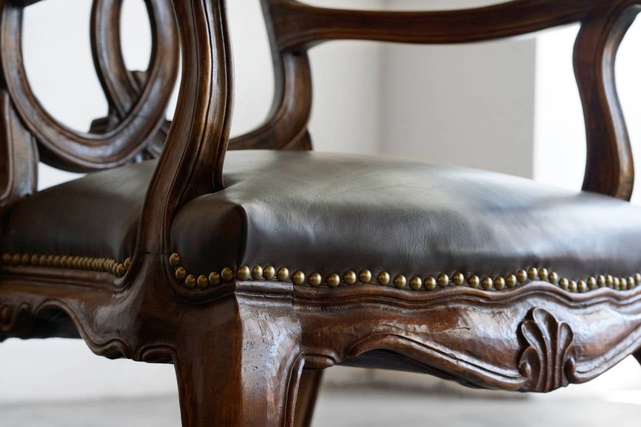 19th Century Victorian Armchair in Mahogany and Leather 1890s