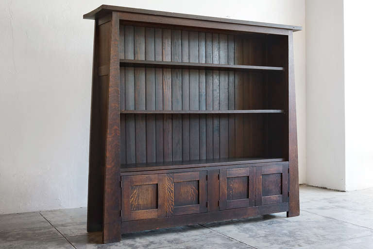 American Craftsman Arts & Crafts Tiger Oak Bookcase, Early 1900's