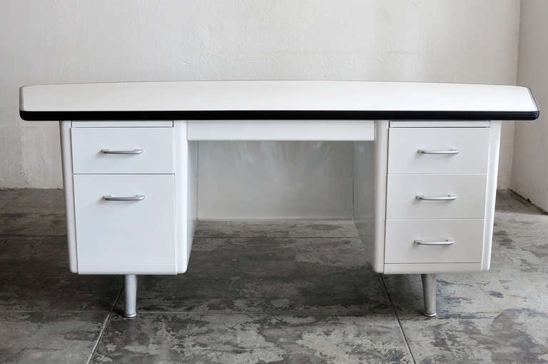 This 1960's double pedestal tanker desk by AllSteel is a classic suited for the executive. Notable for it's iconic oversized 