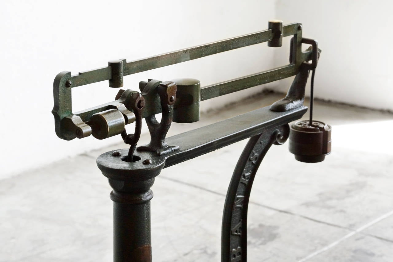 Antique cast iron platform scale by Fairbanks, c. 1920. Newly reconditioned and lightly clear-coated to bring out the rich patina. 

Started in 1830, Fairbanks Co. is one of the nation's oldest manufacturing companies.

Dimensions: 20