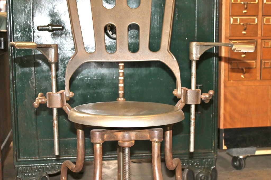 19th Century Traveling Vintage Dental Chair For Sale