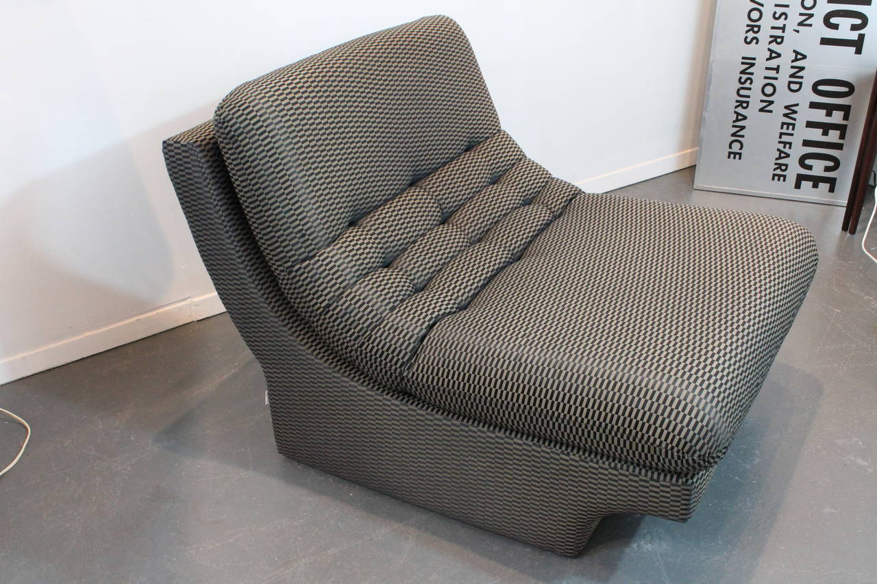 Vladimir Kagan swoop lounge chair in original checkered upholstery.