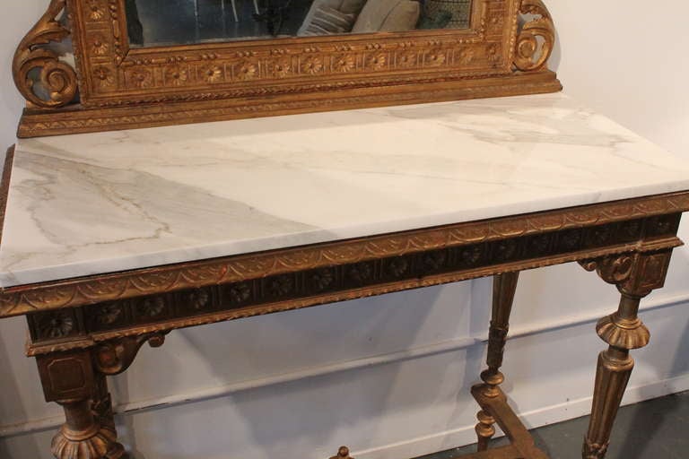 19th Century Italian Carved and Gilt Console and Mirror In Good Condition For Sale In 3 Oaks, MI