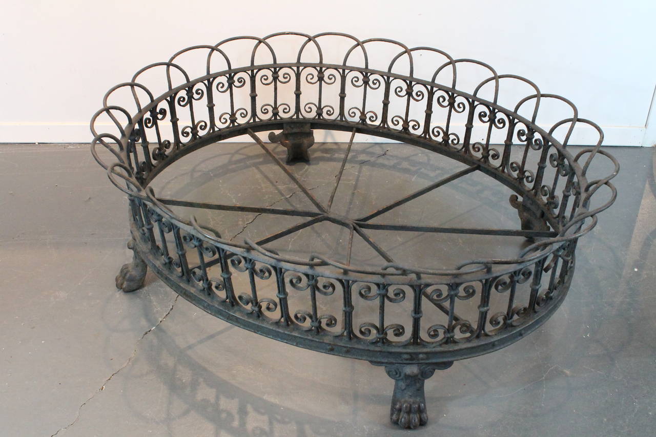 Large 19th Century English Wrought Iron Lion Foot Jardiniere In Excellent Condition For Sale In 3 Oaks, MI