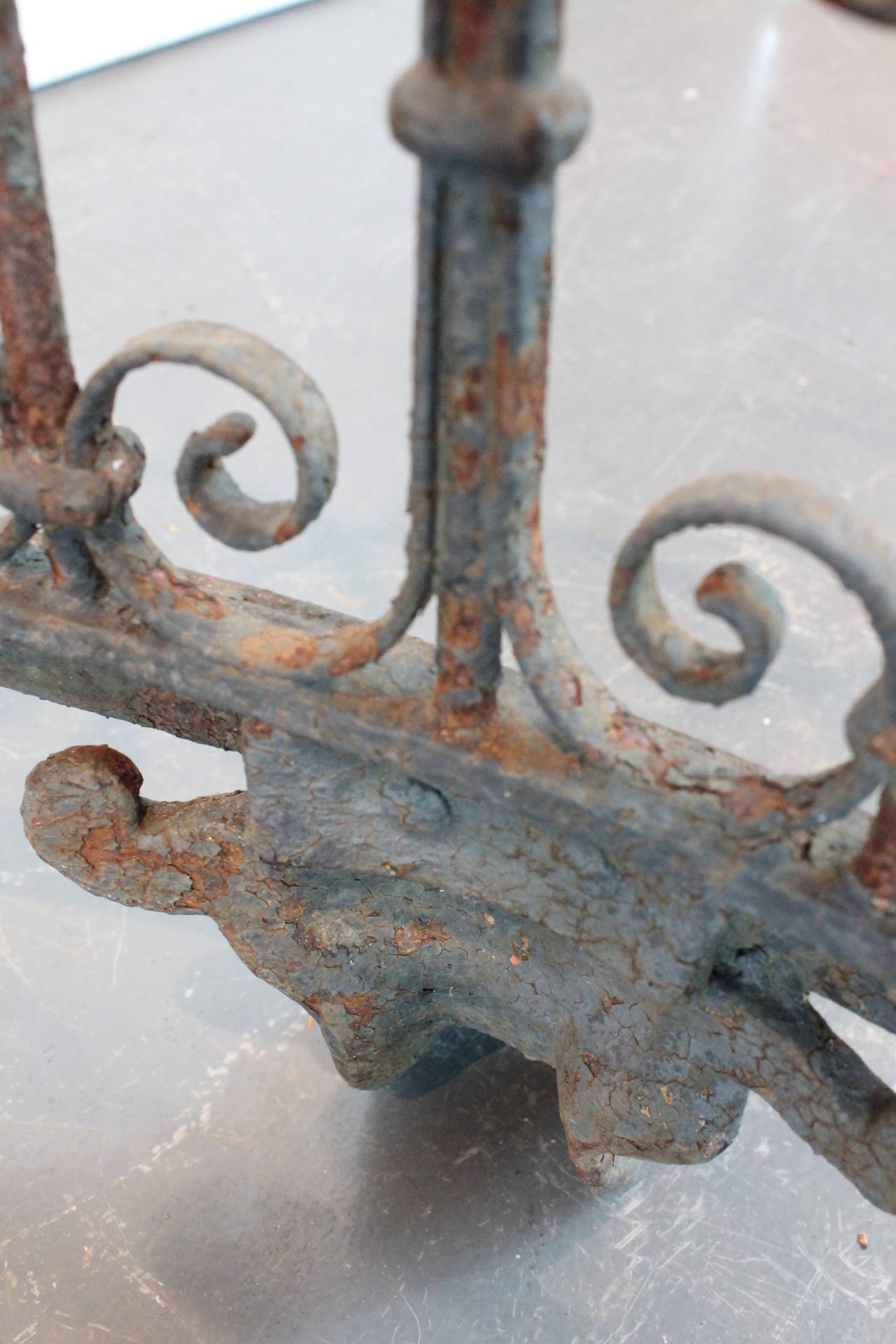 Large 19th Century English Wrought Iron Lion Foot Jardiniere For Sale 7