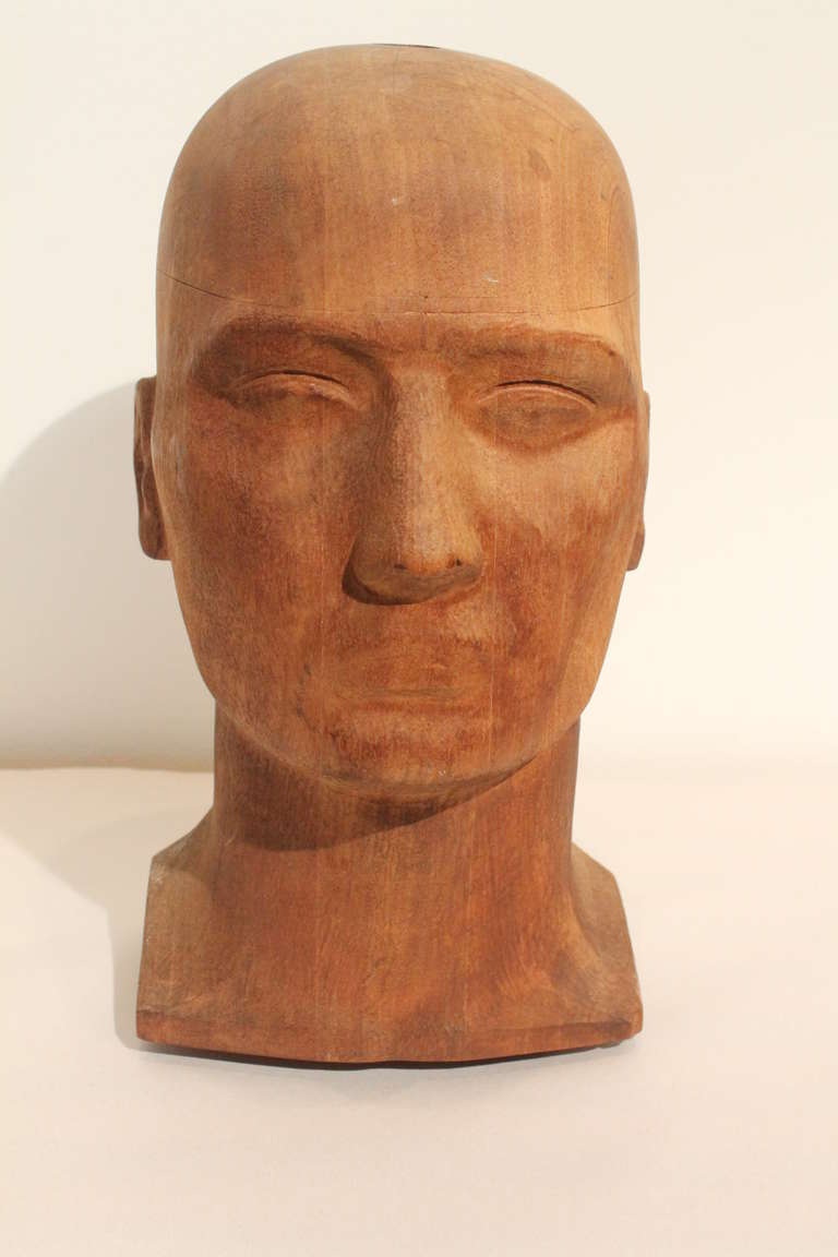 Hand Carved Milliner's Head In Excellent Condition In 3 Oaks, MI
