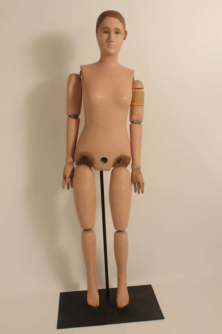 Before there were smart hospitals and Sim-Men , there was Mrs. Chase.
Created for Hospital Training Schools. 
The first production mannequin was created in 1911 , with the new improved adult size exhibited at the 1914 St.Louis Nurse's