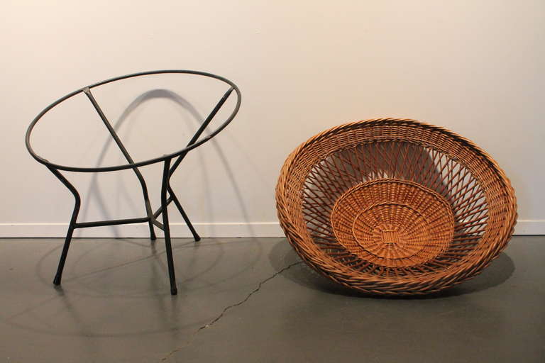 Pair of Modernist Woven Wicker Scoop Chairs 3