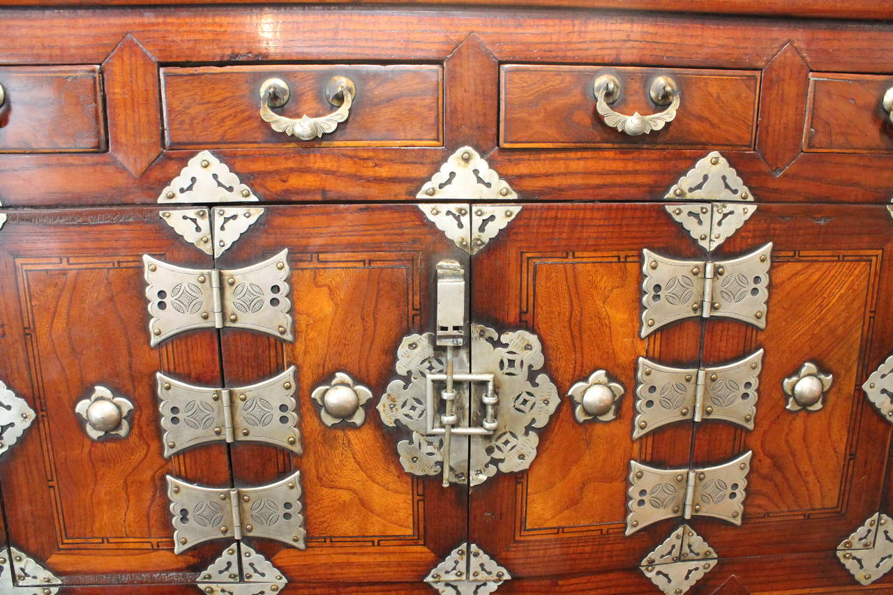19th Century Korean Chest on Chest In Excellent Condition For Sale In 3 Oaks, MI