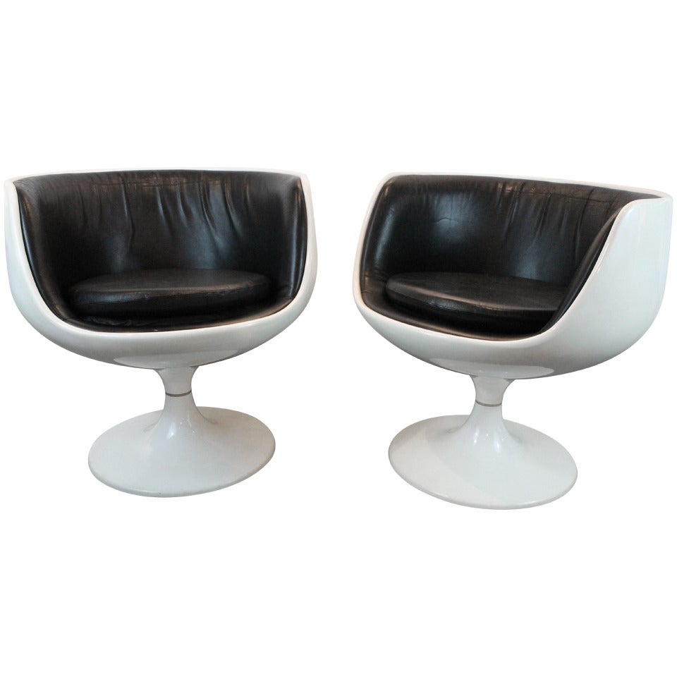 Pair of Eero Aarnio Cognac Swivel Chairs
