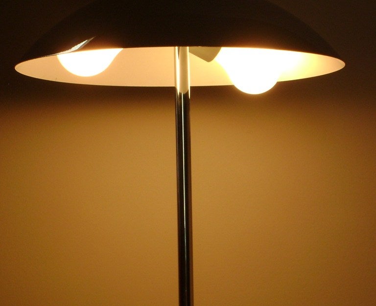 Mid- Century Modern Swiss Chrome Table Lamp by Lumesse In Good Condition For Sale In Boca Raton, FL