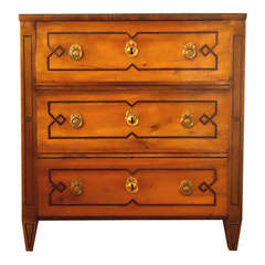 Gustavian Antique 1840 th Walnut Chest of Drawers  with Intarsia