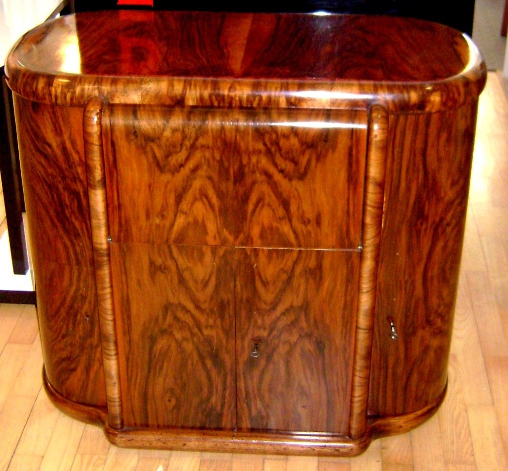 French Art Deco  1920  Bar Commode Buffet in Walnut Veneer