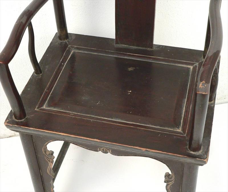 Pair of Chinese Qing Dynasty Yoke Back   Lacquer Chairs In Good Condition For Sale In Boca Raton, FL