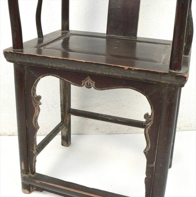 19th Century Pair of Chinese Qing Dynasty Yoke Back   Lacquer Chairs For Sale