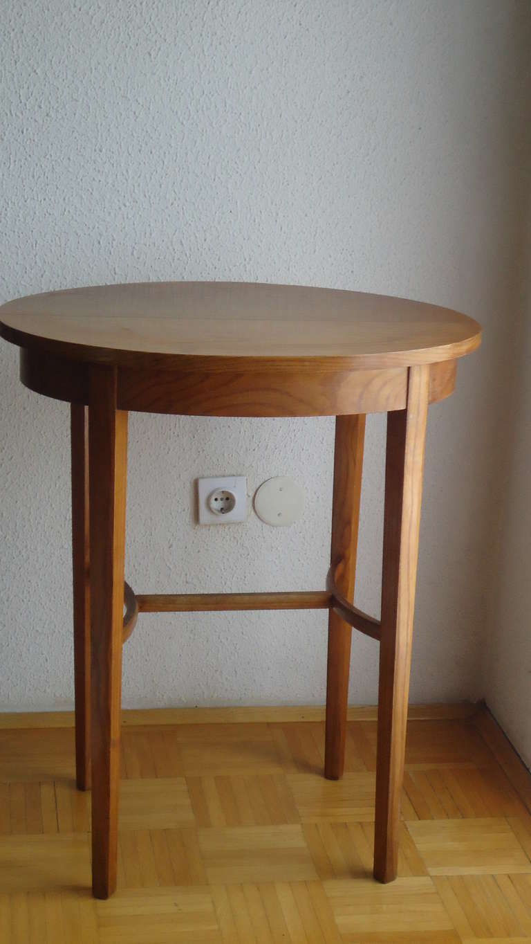 Gustavian 1920 Oval Oak Side Table