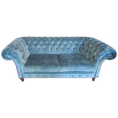 Most Elegant Blue Velvet Chesterfield Sofa