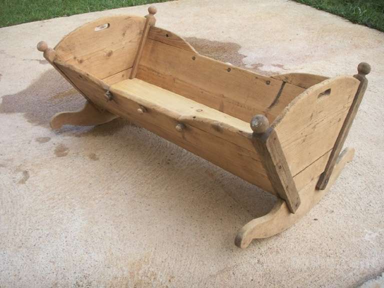 Antique Baby Cradle at 1stDibs