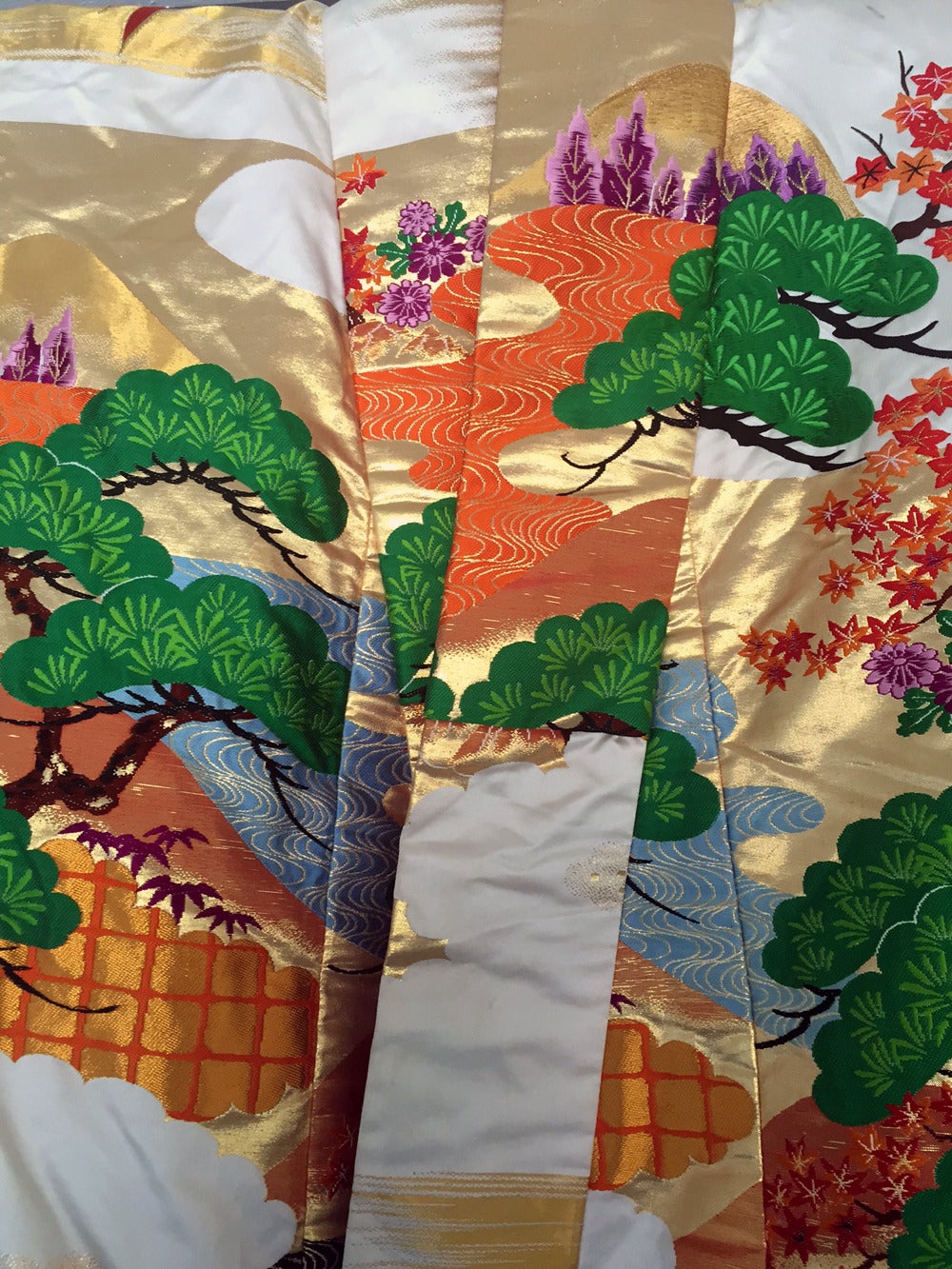 japanese ceremonial kimono