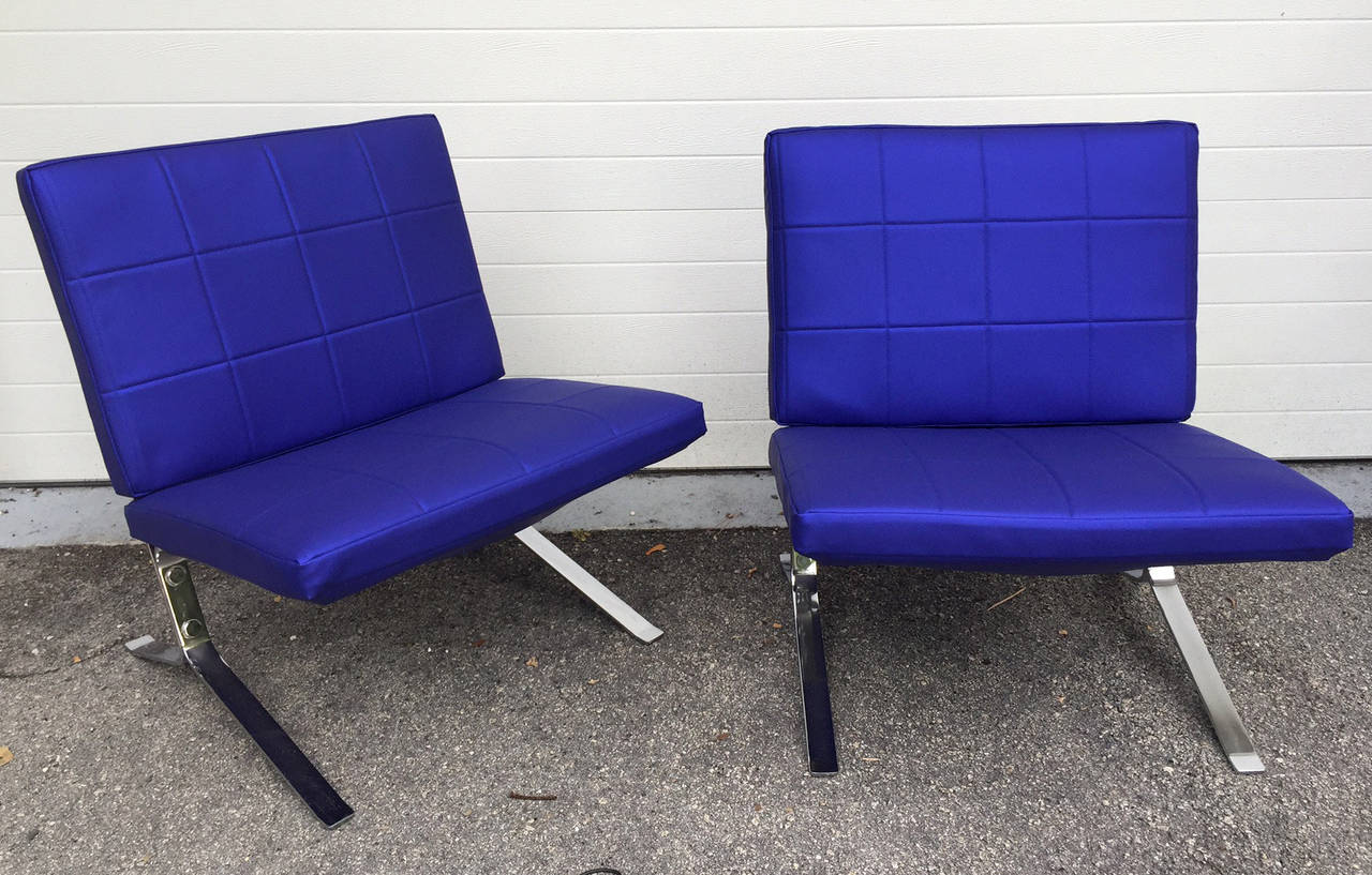 Mid-Century Modern Pair of Lounge Chairs by Olivier Mourgue