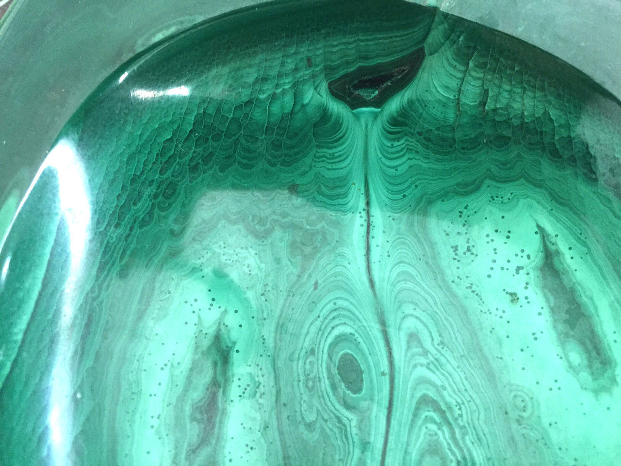 Mid-20th Century Natural Malachite Dish Bowl For Sale