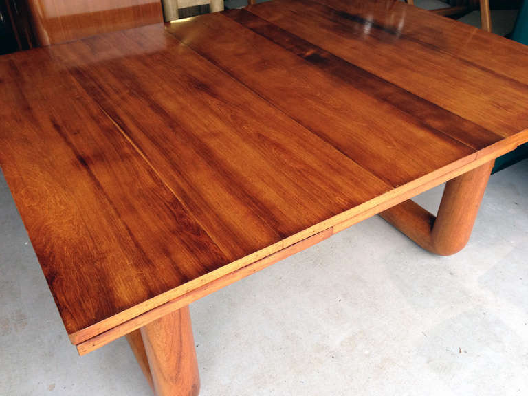 French Oak Dining Table with Extension Leaves by Jean Royere In Good Condition For Sale In Atlanta, GA