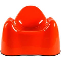 A vintage Molar lounge chair by Wendell Castle 7