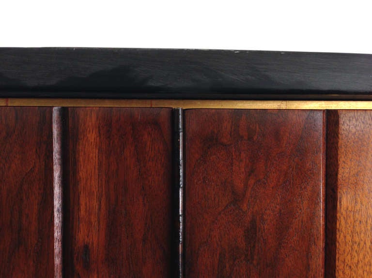 Cabinet Credenza Phillip Lloyd Powell and Paul Evans In Good Condition For Sale In Atlanta, GA