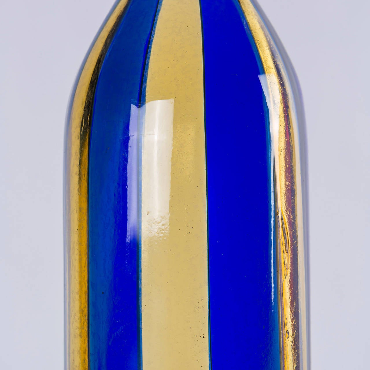 Mid-20th Century Rare Set of Two Murano Glass Bottles by Fulvio Bianconi and Paolo Venini, 1950s For Sale
