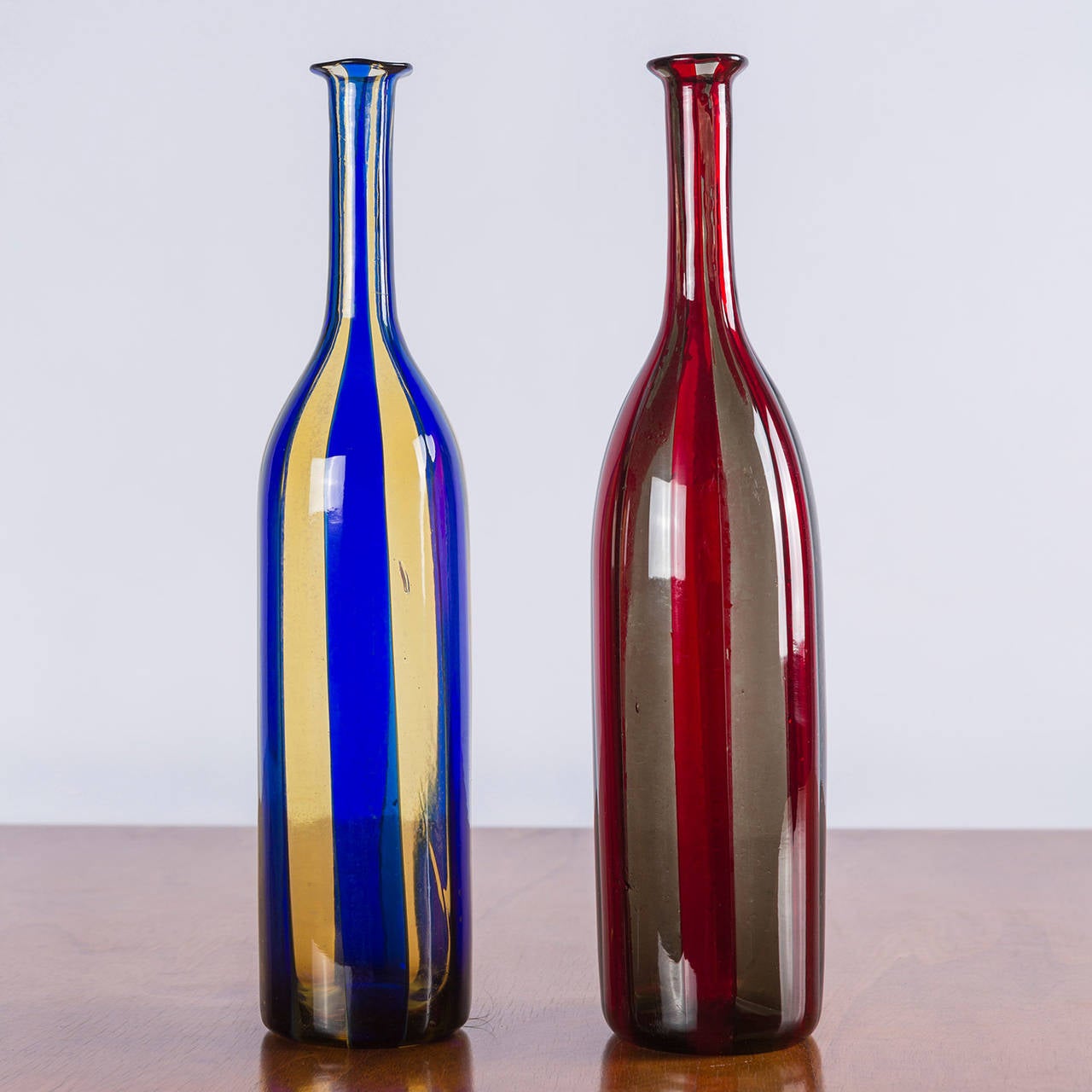 Rare set of two bottles with stopper 