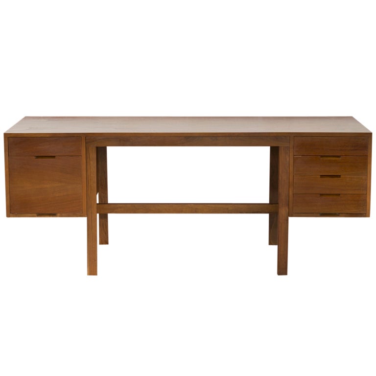 canaan desk by marcel breuer for sale at 1stdibs canaan desk by marcel breuer for sale at 1stdibs
