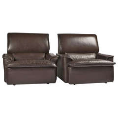 Pair of "Navona" Armchairs by Achille and Pier Giacomo Castiglioni for Zanotta 9