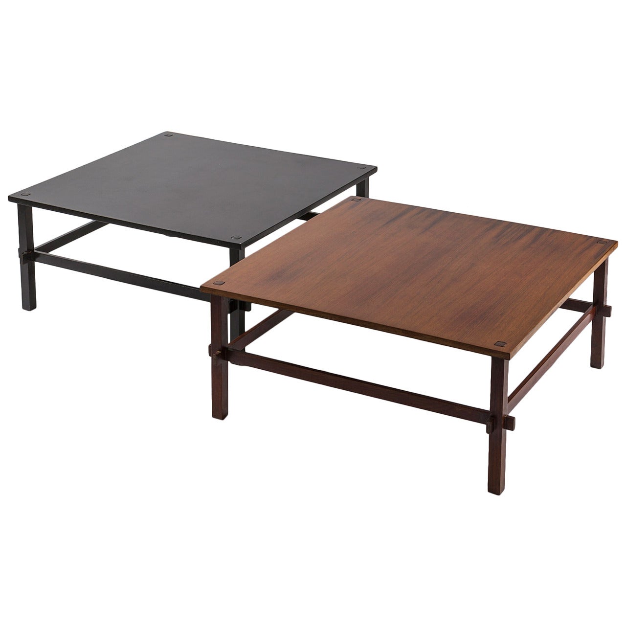 Pair of Coffee Tables Model 740 by Gianfranco Frattini for Cassina